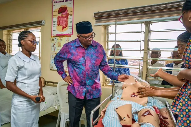 Obi Donates ₦10m to Faith Foundation Nursing College, Urges Youths to Reject Ethnic Politics