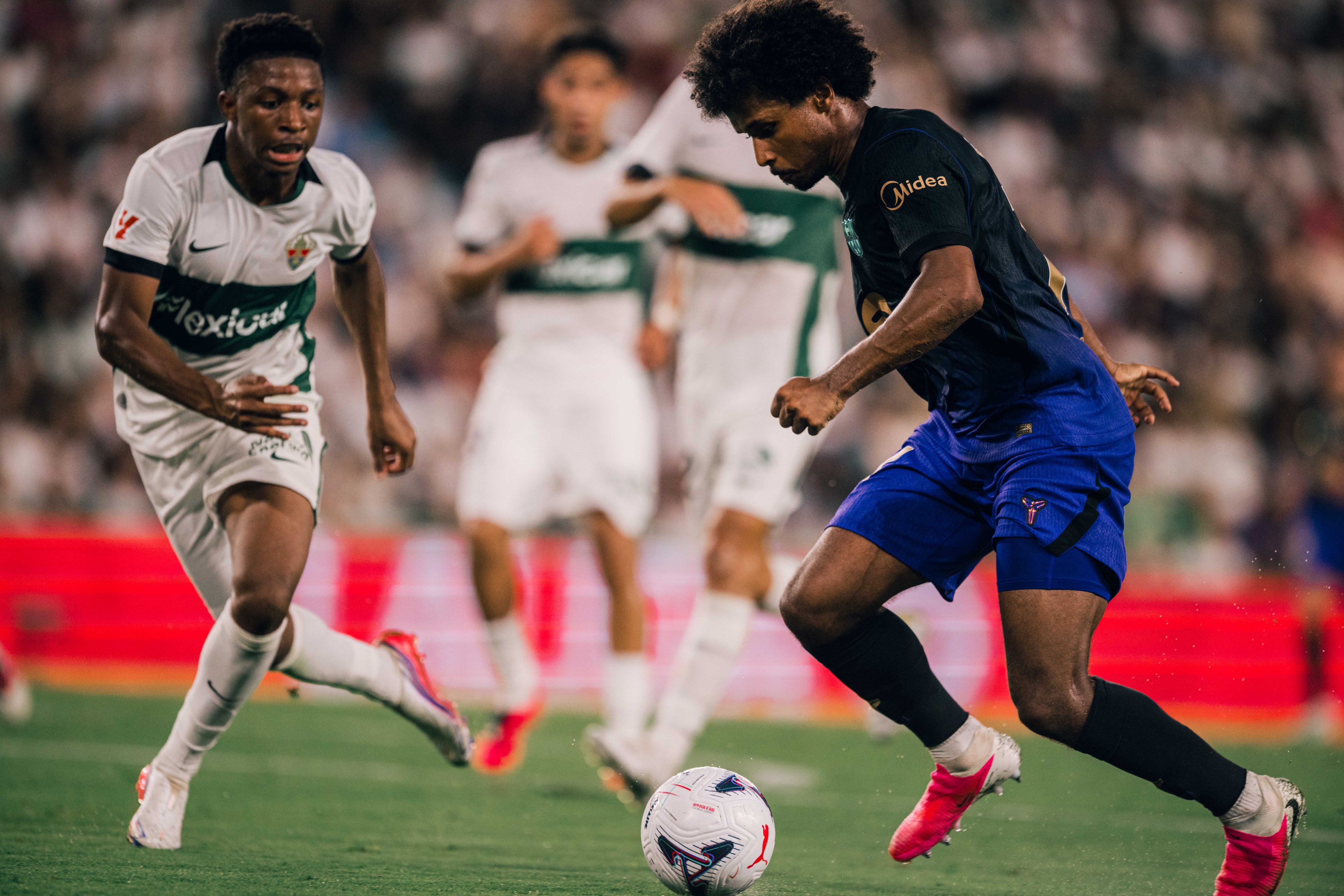 La Liga: Adeyemi scores on debut as Barcelona crush Elche 5-0