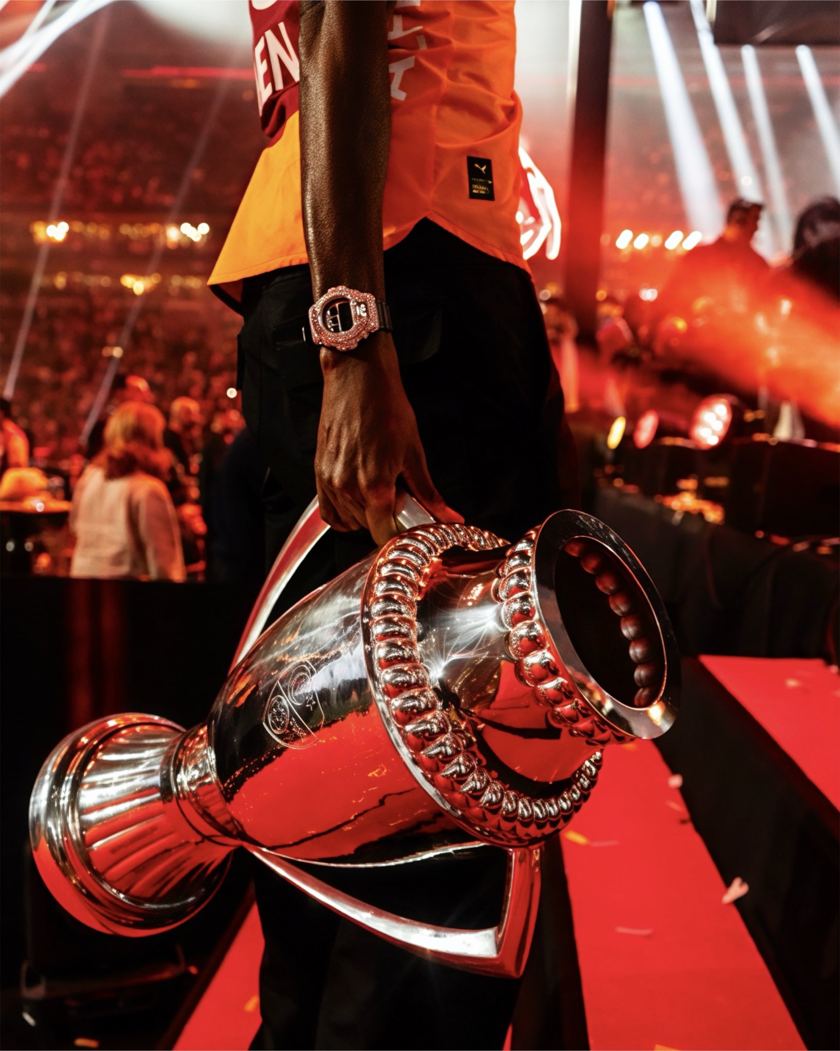 Galatasaray to offer Osimhen iconic No. 9 shirt, captaincy role