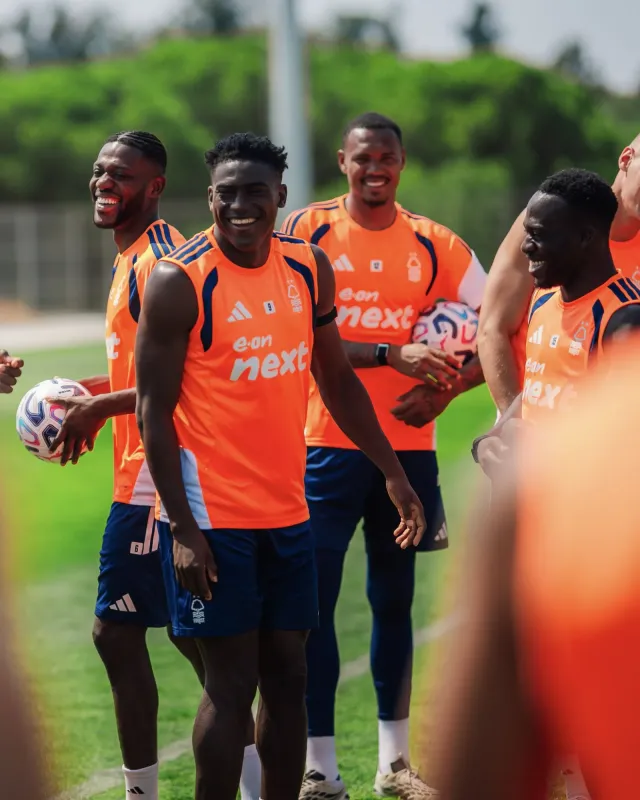 Forest Bid Awoniyi Farewell Ahead of Coventry Move