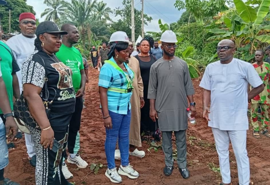 MAYOR AMAKA OBI FLAGS OFF ROAD CONSTRUCTION IN AWKA-ETITI, REAFFIRMS COMMITMENT TO GRASSROOTS DEVELOPMENT
