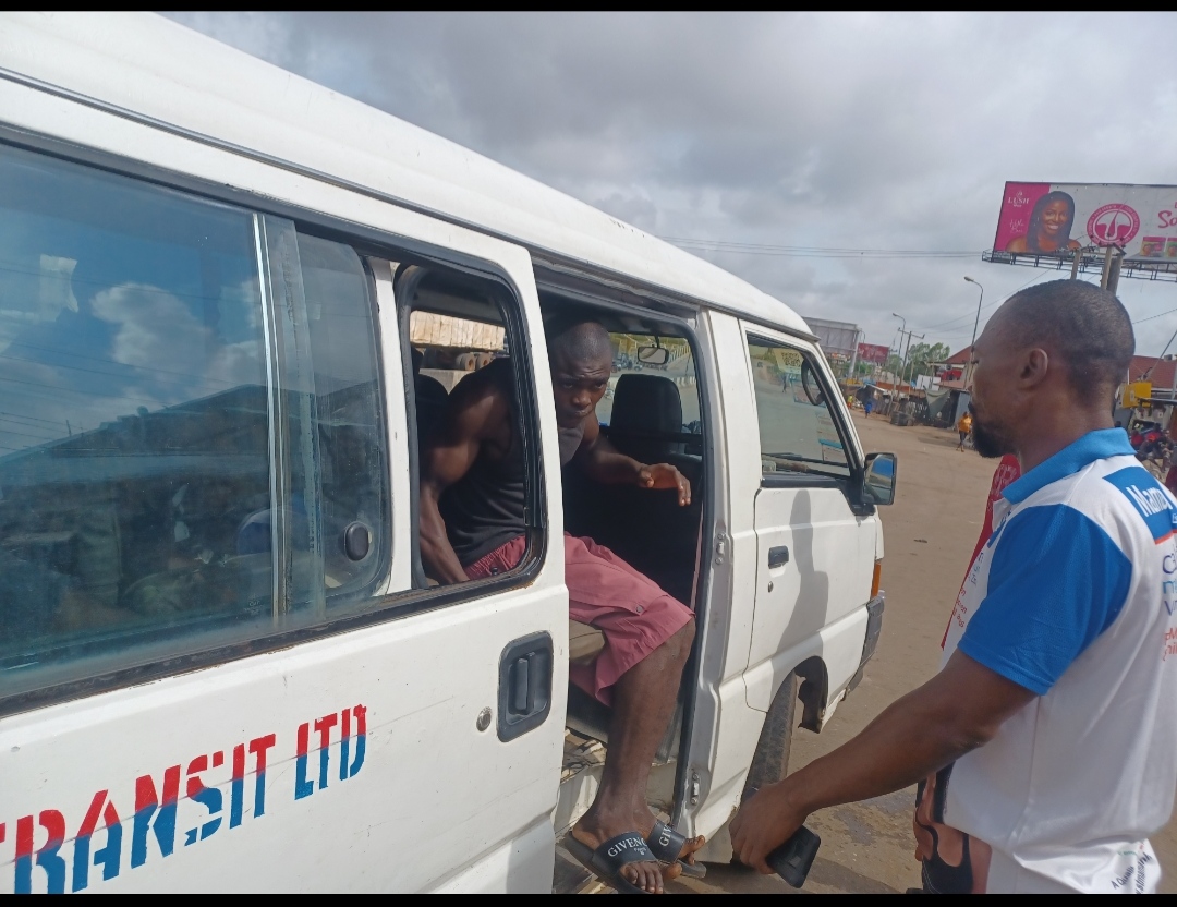 SASA Cracks Down on Sanitation Offenders as Onitsha Residents Observe Monthly Environmental Exercise